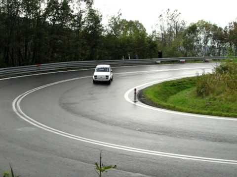 GSMP Załuż 2010 - Fiat 126p- Daniel Rosiek, Anna Nowakowska, Konrad Tadla