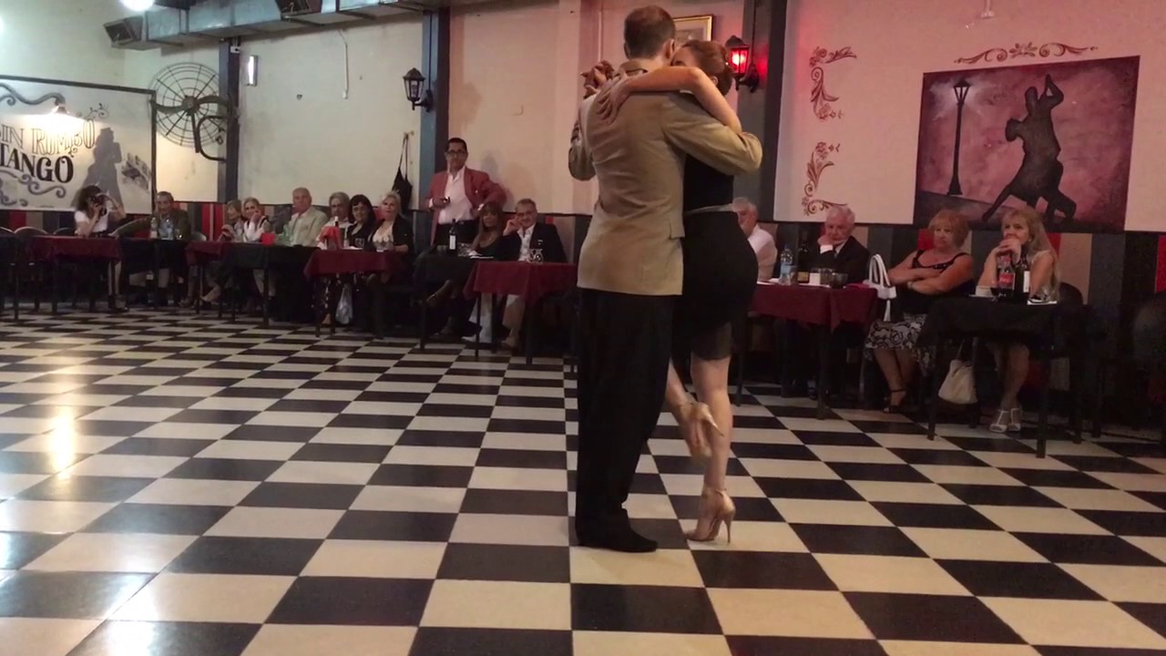 Sin Rumbo, Paola Tacchetti y Cristian Taffarello 1/3