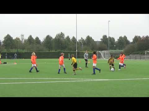 Mooi doelpunt Allard - (CSV'28 jo12-1 - DOSKampen jo12-1)