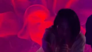 道玄坂69Dogenzaka69一瞬で心を奪われた。彼女から目が離せない。