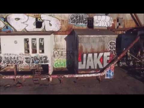 Portishead Feat Notorious BIG  - Roads 3 Bricks (MashUp)