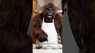 Bigfoot Cooks Korean Fried Chicken. Bigfoot vlog. #bigfoot #cooking