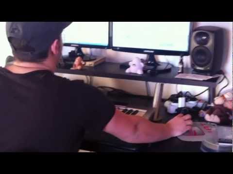 Atom ft. Sedutchion - Clear (Studio Preview)