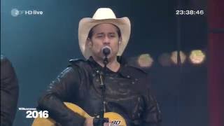 The BossHoss - Dos Bros - Don't Gimme That - Silvester 2015 in Berlin (Willkommen 2016)