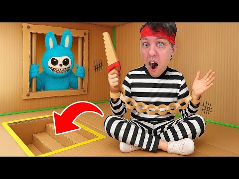 LABUBU LÅSTE IN MIG i FÄNGELSE ESCAPE ROOM