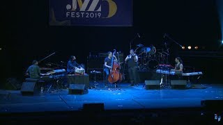 Մեկնարկեց «Երևան ջազֆեստ 2019»-ը. բեմում էր «Գրեմմիի» քառակի դափնեկիր Սթենլի Քլարքը