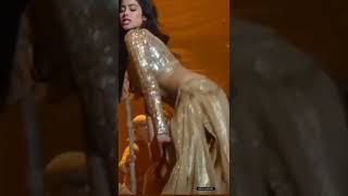 Janhvi Kapoor sexy video