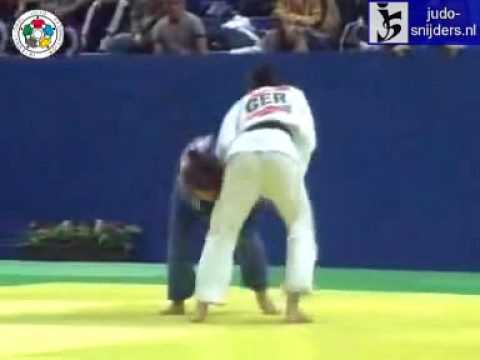 Judo 2009 Paris: Fiocchi (ITA) - Mueller (GER) [-57kg].