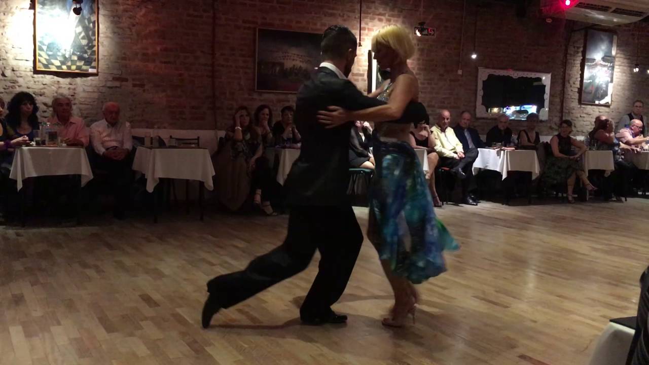 Alejandra Mantinan y Danilo Maddalena - Milonga Alo Lola Buenos Aires 14/08/2016 2/4