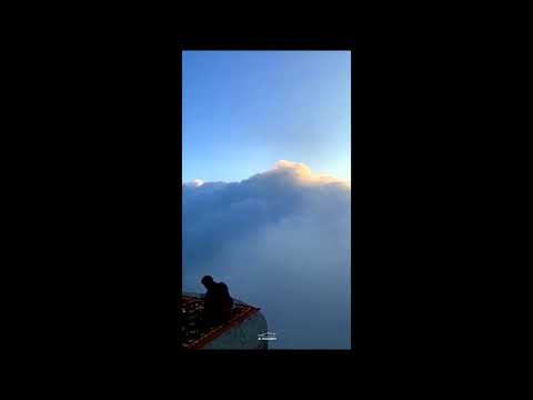 サウジアラビアで見た雲のまばゆい光景 (Dazzling view of clouds seen in Saudi Arabia)