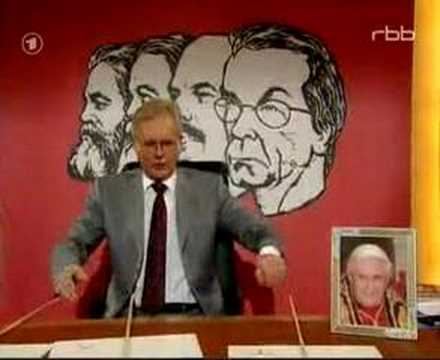 Harald Schmidt singt die Internationale