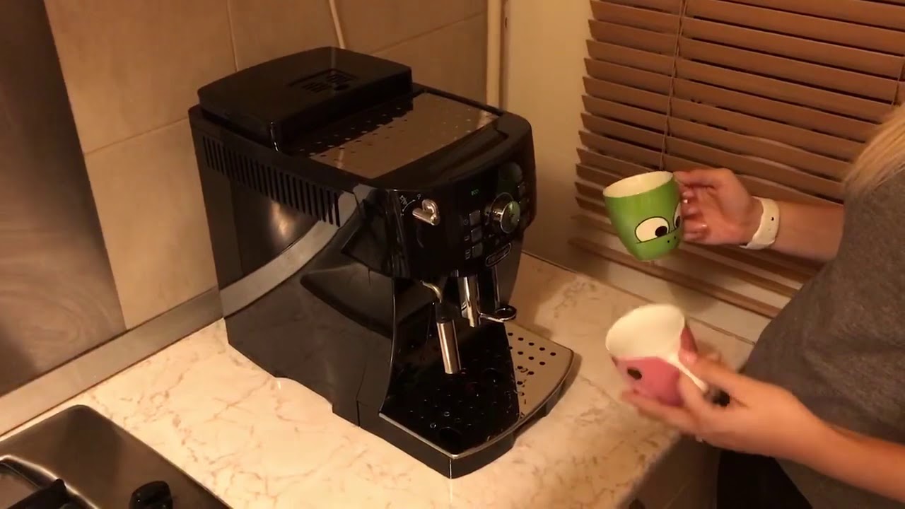 DeLonghi - Magnifica S - ECAM 21.117B | First Time Use (AWESOME Automatic Espresso Machine)