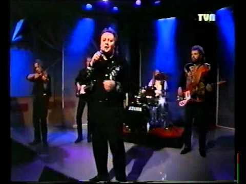 Betina - Stephen Ackles