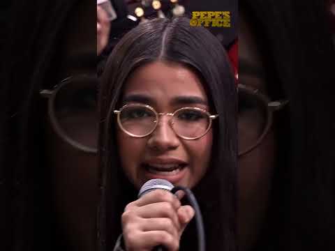 Ivonne Galaz totalmente en vivo en la #pepesoffice #pepegarza #ivonnegalaz #shorts #youtubeshorts