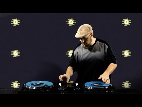 Big Wiz Gives Demo of Mixars DUO Mixer