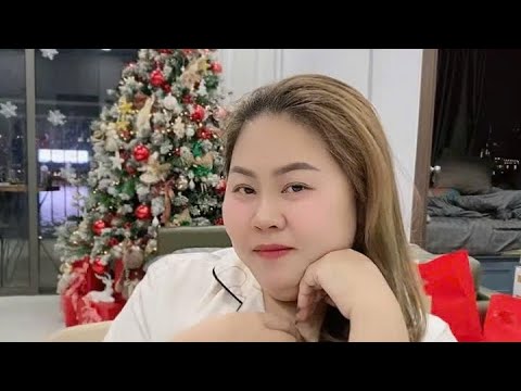 Thủy Lê chia sẽ dẫn bà DX đi thái cầu phật 4 mặt giờ thành ngãi?