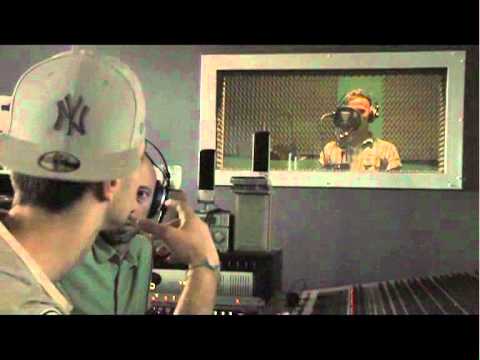 Santa Alleanza - Anteprima "Sotto I Riflettori"