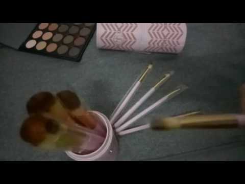 Bộ Cọ TEST TEST TESS