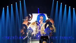Cher : Intro +Woman's World + Strong Enough Live in Vienna 2019