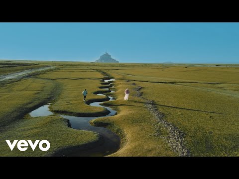 Domino Saints - AURA