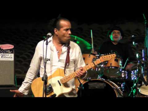 Amar Sundy a Mama Blues Nureci