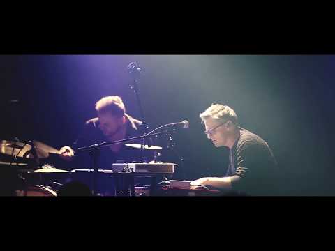 MIKROMUSIC - Szkodnik (Mikromusic w Starym Maneżu - Official Live Video)