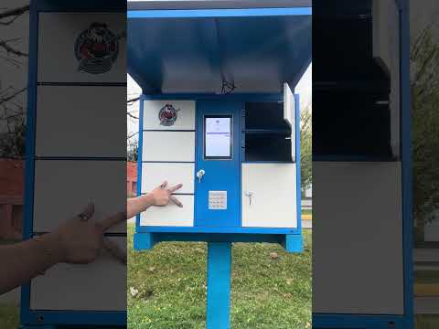 Tristan Gross showcasing the TRIZAN smart lockers