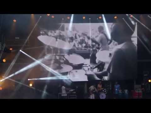 Gala Drop (Festival Paredes de Coura, 19 Agosto 2015)