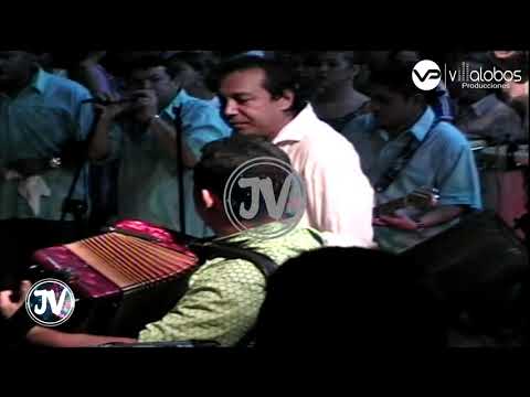 Siempre seras mi novia   Diomedes e Iván  En en la junta