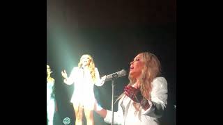 ‘Love me in a Special Way’ 🎶 Tamia