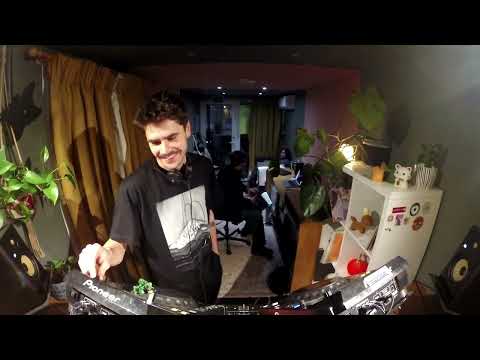 [052] (studio) picnic regular with: pod (Limb); minimal, tech house, acid