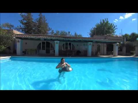 Baur&Brown Handpan Om in the Swimmingpool ibiza