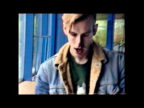 download lagu mp3 mp4 Lars Vaular Fett, download lagu Lars Vaular Fett gratis, unduh video klip Lars Vaular Fett