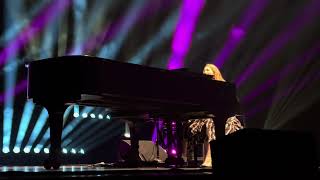 Regina Spektor - “Don’t Leave Me (Ne me quitte pas)” (Live at The Tobjn Center- San Antonio TX 2025)