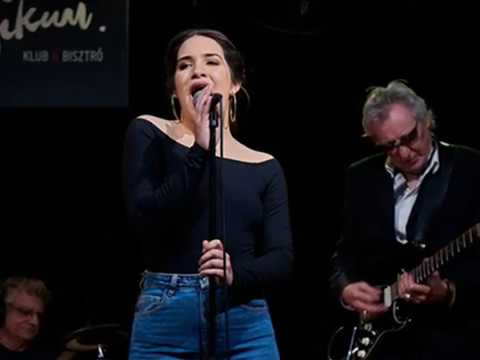 JOHANNA and the BIG MOUFLON Muzikum 2020 01 23