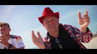 Das Video zu 'FLIEGENLIED' (jetzt ansehen)