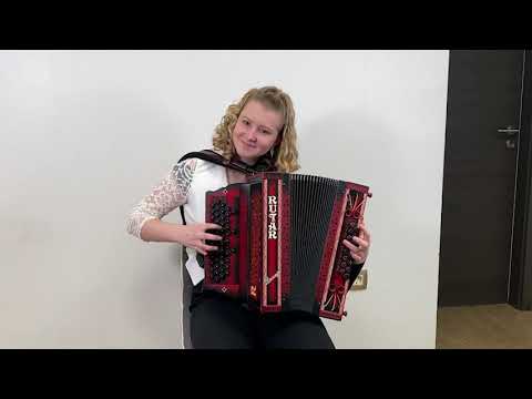 Danaja Grebenc / Glasbena šola Rošer / Balajo - Jo Privat (priredba Klemen Rošer)