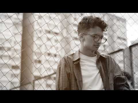 video frame placeholder