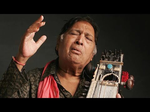 Sultan Khan - Raga Charukeshi [Sarangi]