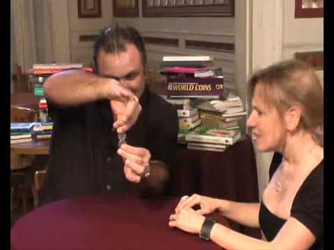 Balancing Coin by Tango Magic - Alberico Magic