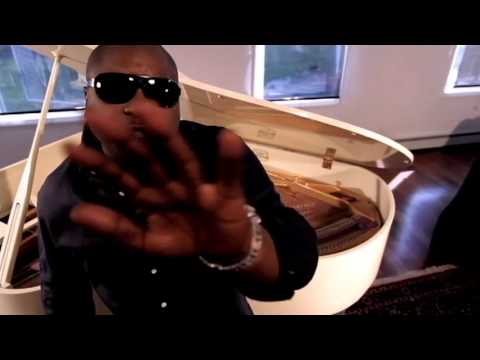 JadaKiss ft Fred The Godson And Remo The HitMaker - Toast To That