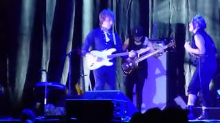 Jeff Beck O2 Arena 2016 : Live In The Dark