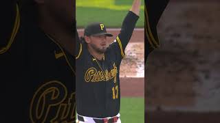 Bryan Reynolds takes a home run away from Shohei Ohtani! ????