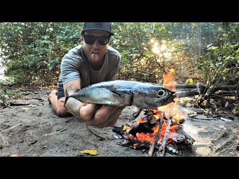 Eating old fishing bait - CATCH AND COOK around the fire in INDONESIA