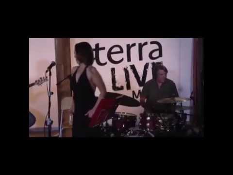 Chenoa - Hoy Sale El Sol (Live From Terra Live Music)