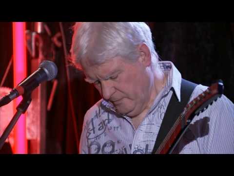 Barclay James Harvest - Medicine Man (Live)