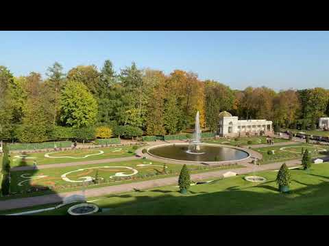 St Petersburg - A walk around the Peterhof Museum Complex - The Russian Versailles.