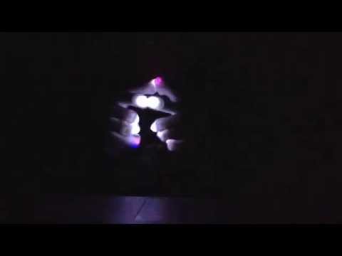 [DS] klutch gloving to sad machine by porter Robinson 7.19.14