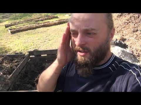 Ogrodowe pierdamony 47 - podlewanie kompostu