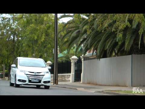 Honda Odyssey 2014 Car Review